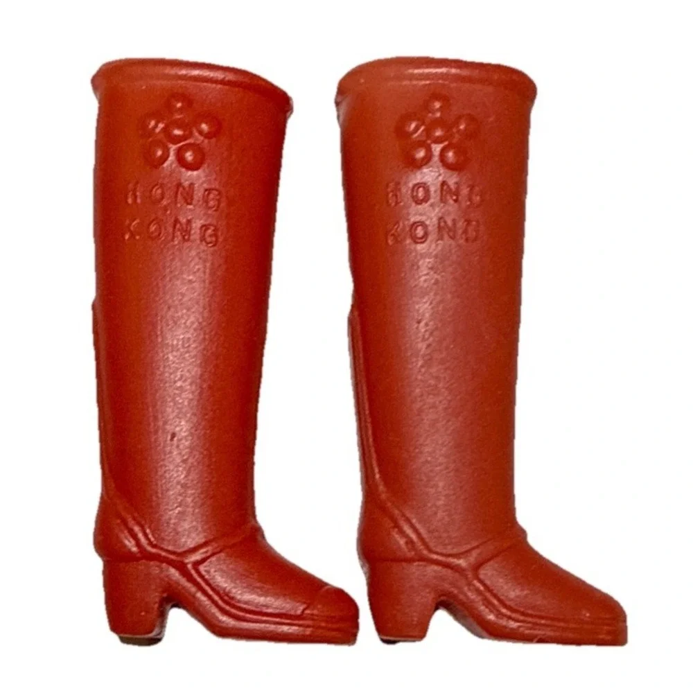 Vintage Mod Barbie Clone Shoes Boots Red Flower Hong Kong BB15-11
